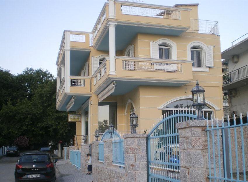 Royal'S Studios Loutra Edipsou  Dış mekan fotoğraf