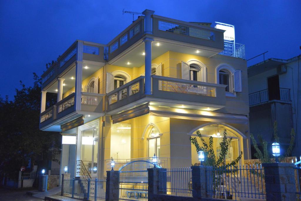 Royal'S Studios Loutra Edipsou  Dış mekan fotoğraf
