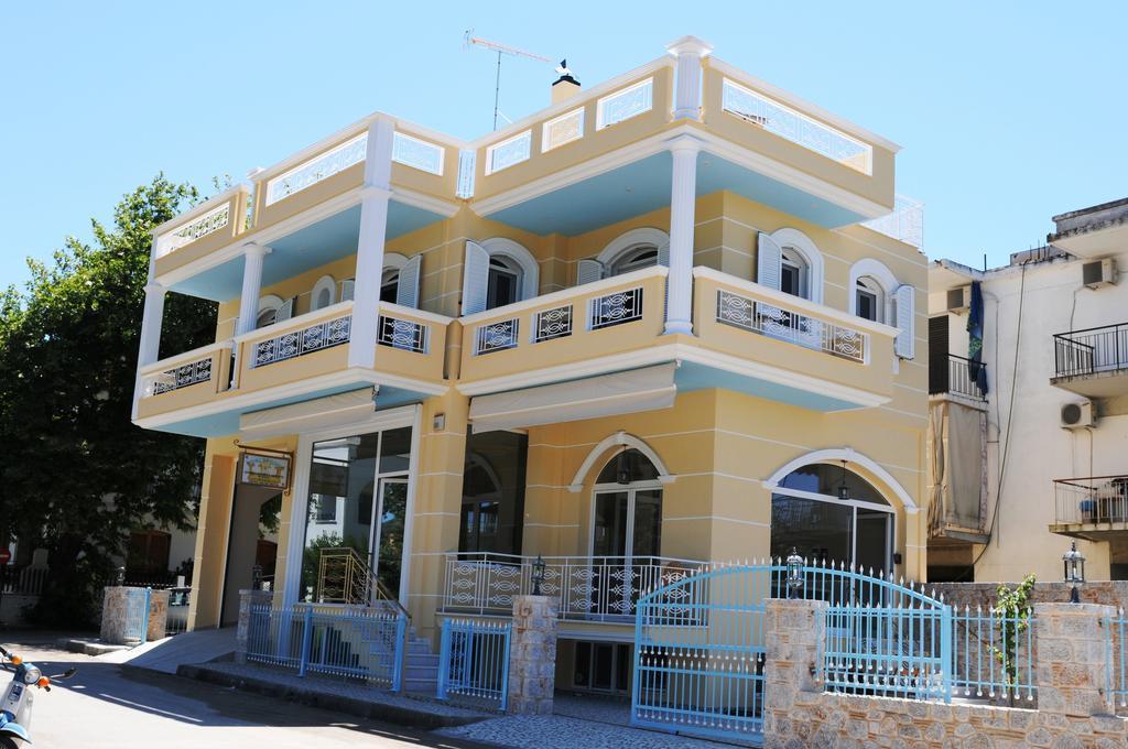 Royal'S Studios Loutra Edipsou  Dış mekan fotoğraf